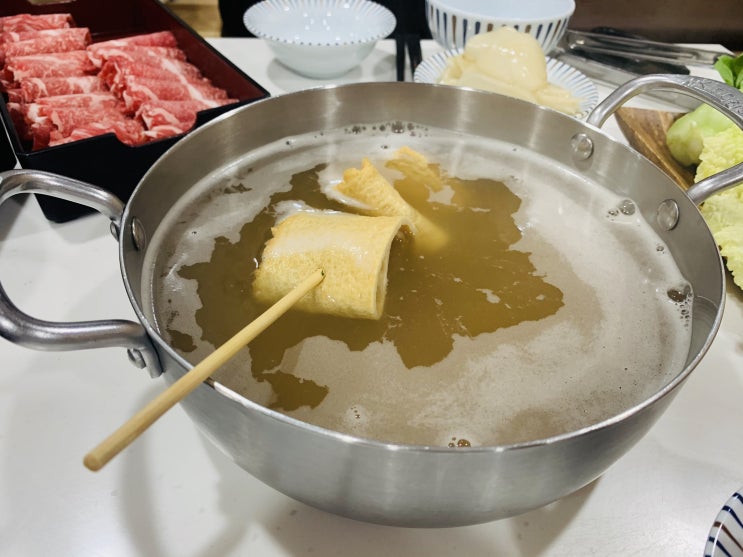  뜨끈한 국물이 땡기는 겨울철 샤브샤브 점심 맛집