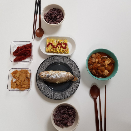 오랜만의 신혼밥상