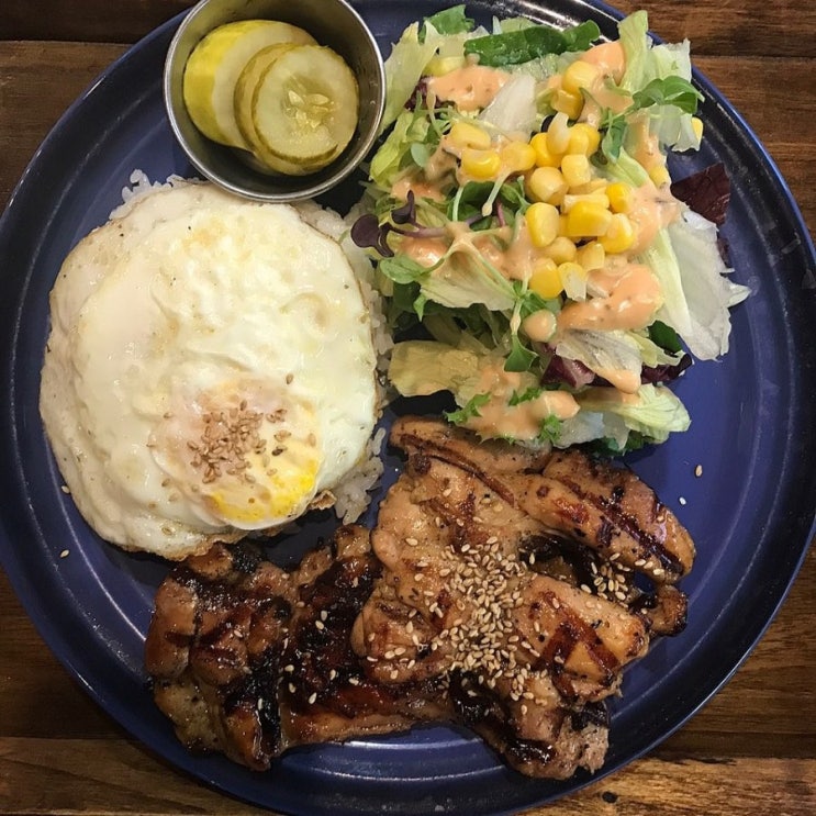  [강남역맛집] 썬더볼드 추천 :: 푸드코트 킵유어포크 혼밥, 자극적이지 않은 치킨스테이크와 샐러드