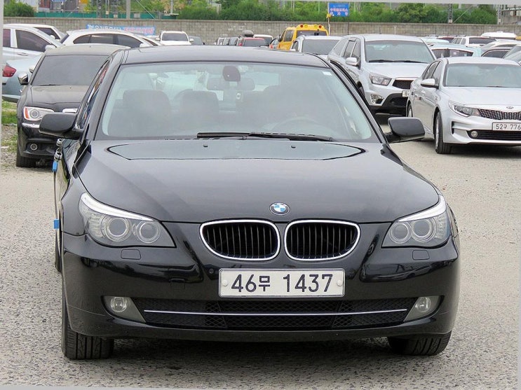 2009년식 BMW 뉴5-SERIES 520D 세단 경유  중고차 보장하겠습니다.