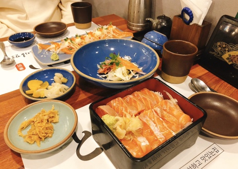  동명동맛집 , 토메이스시 :: 사케동 맛집!!