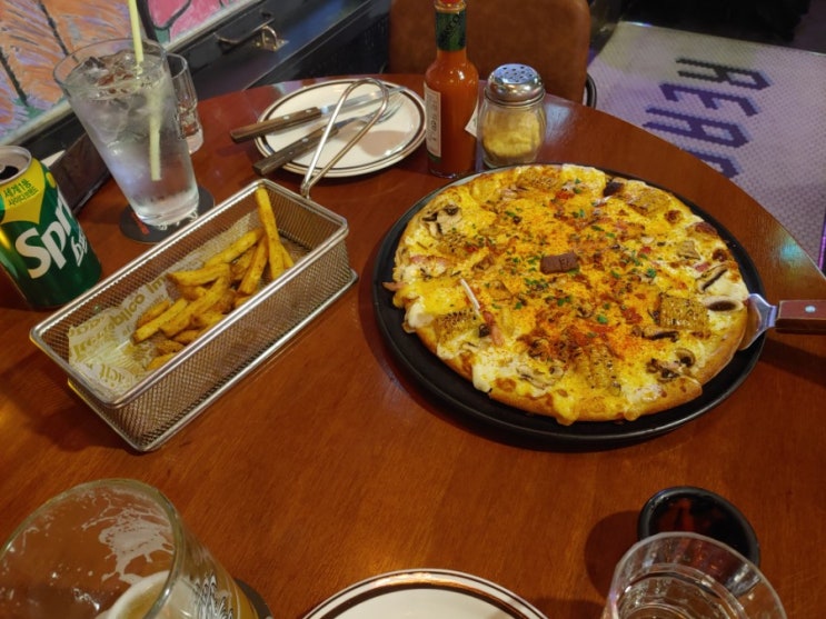 익선동 피자/종로 피자 맛집. 마스터플랜 익선동 피자/종로 피자 맛집. 마스터플랜
