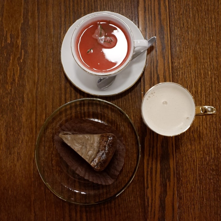  마산 덕동 카페 노마드