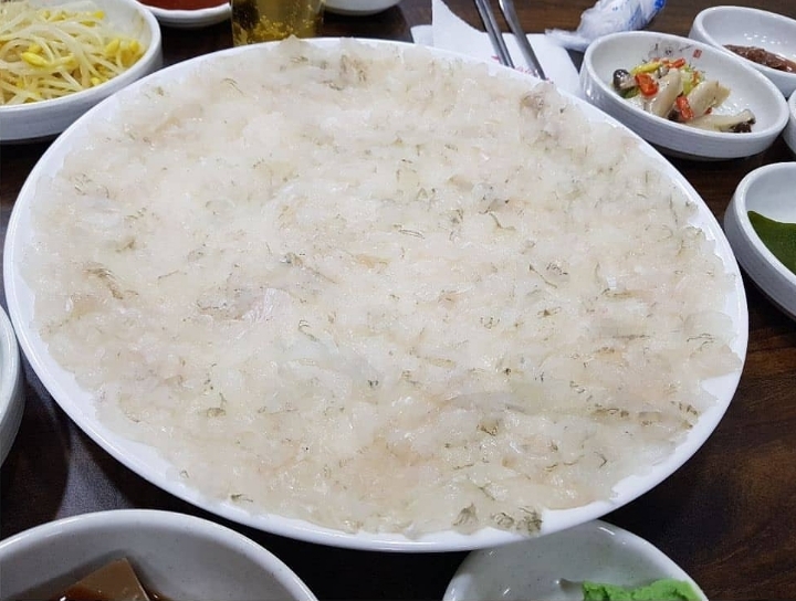  대구 수성구 - 가자미 세꼬시를 좋아하신다면 [삼척수산]