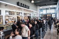  Porto's Bakery 몇 더즌씩 사가는 쿠바식 빵가게