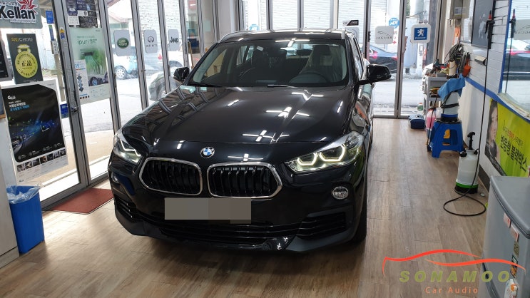  BMW X2  안드로이드 M2C-100 장착