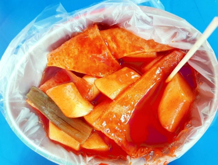  떡볶이엔 이것! 떡볶이&김말이 꿀조합