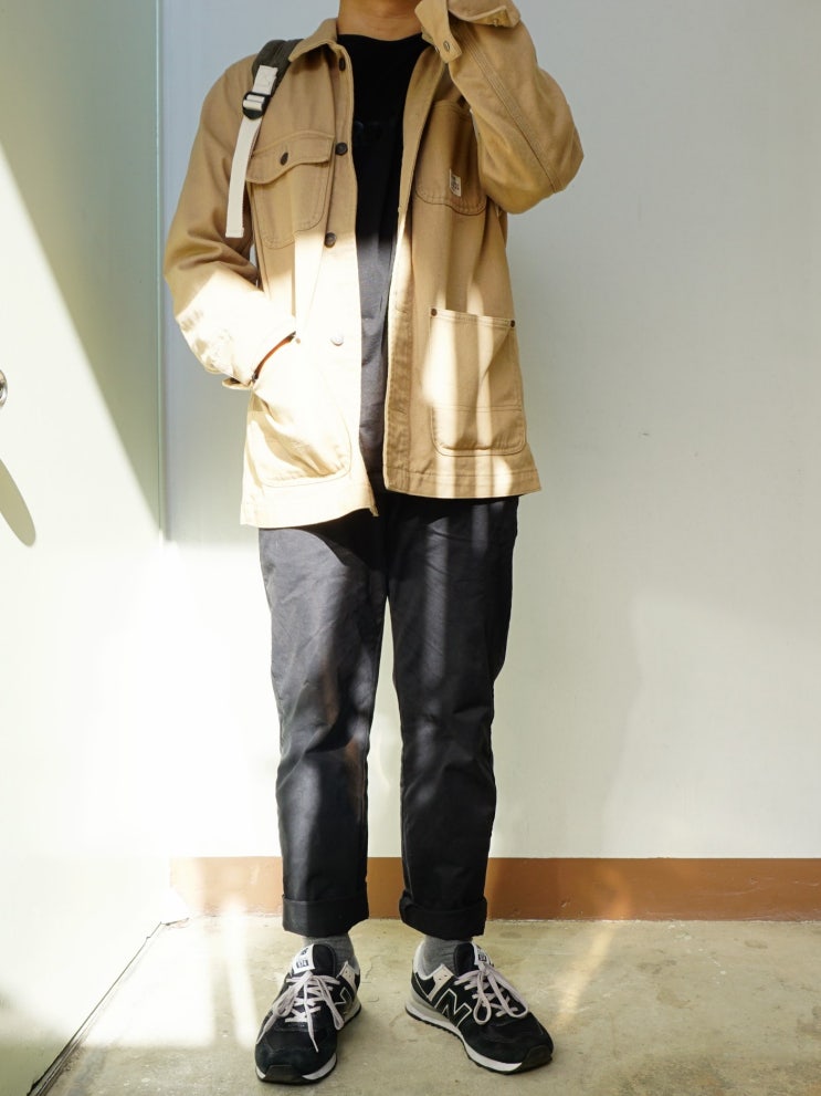  데일리룩  스파오 워크자켓 spjk623c07  로건 니트지 블랙 지오다노 01-11-7521 블랙 펜슬핏  뉴발란스 ml574egk 블랙 가방 바이비아 골덴 백팩