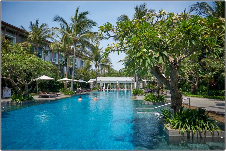  발리 공항호텔 - 힐튼 가든 인 (Hilton Garden Inn Bali)