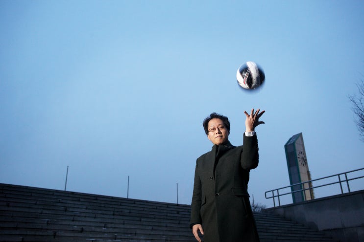  레이디경향 축구해설가 한준희의 미래를 보는눈