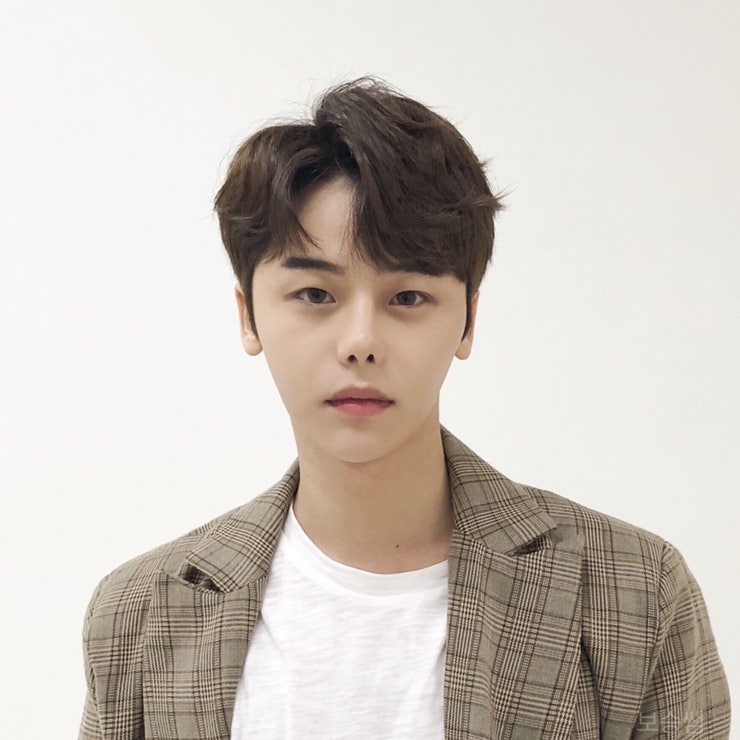 남자 애즈펌 6:4 / 2020 남자 웨딩헤어 : 네이버 블로그 남자 애즈펌 6:4 / 2020 남자 웨딩헤어 : 네이버 블로그