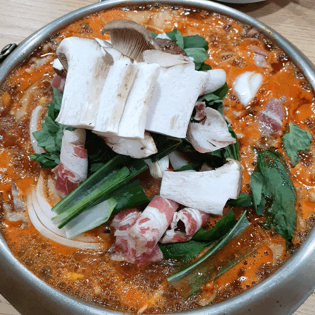  [오남 맛집] 오남리 남북통일 샤브샤브,감자탕,소곱창전골
