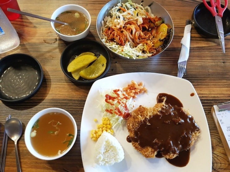 경북 영주 맛집 여행 : 나드리 분식 /   쫄면 & 돈까스 / 37년 쫄면 맛집 / 돈까스 맛집