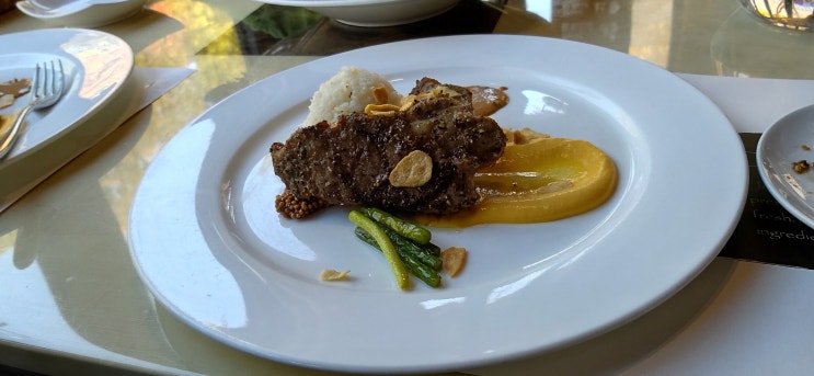 판교도서관앞 브런치 카페 도마 /가을 풍경과 함께한 이베리코 스테이크 판교도서관앞 브런치 카페 도마 /가을 풍경과 함께한 이베리코 스테이크