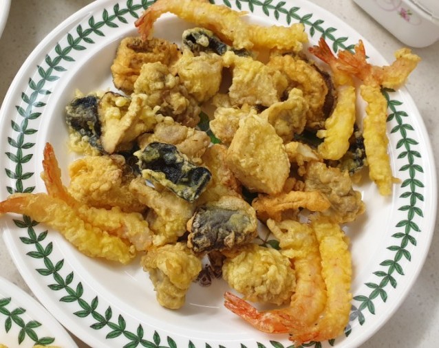  맛있는 음식과 함께 즐거운 목장모임을~~~