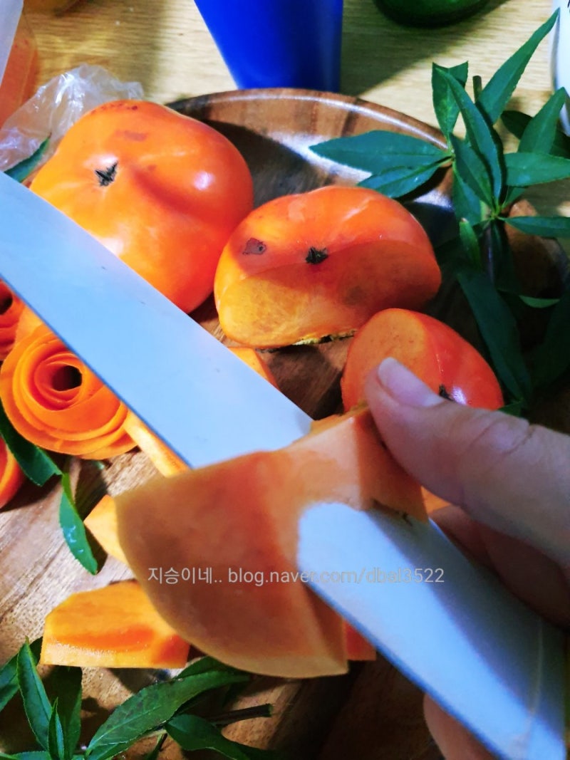 단감 효능 보관법 단감장아찌 감껍질차 만들기 (삼이네 농원 맛있는 단감 대봉감) : 네이버 블로그