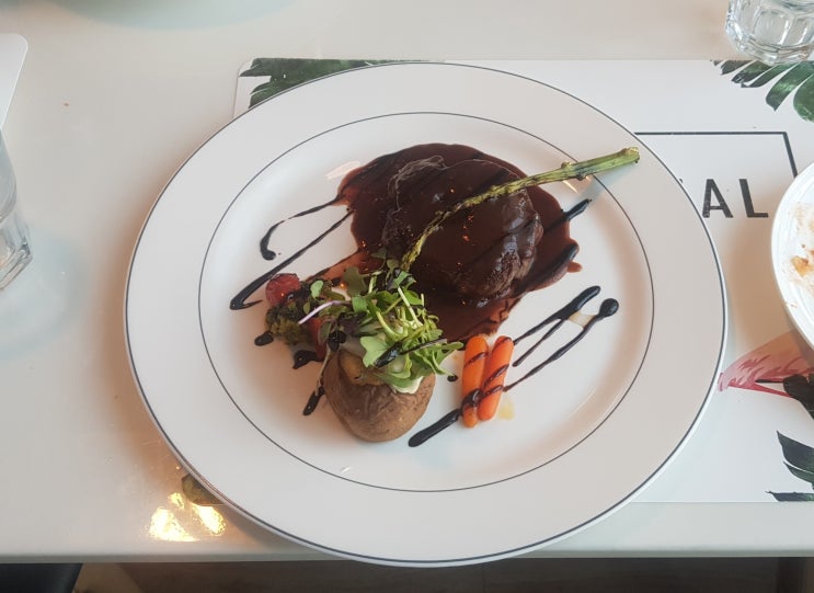  크로크로 | 우리동네 맛집 - 애들과 주말 보내기~