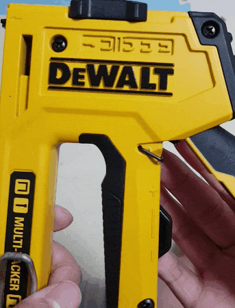  디월트 5in1 손타카 햄머타카 멀티타카 DWHTTR510 구매기