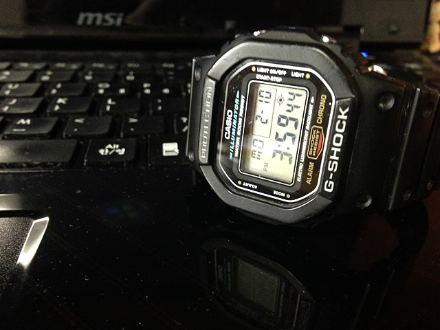  지샥 DW-5600E-1V
