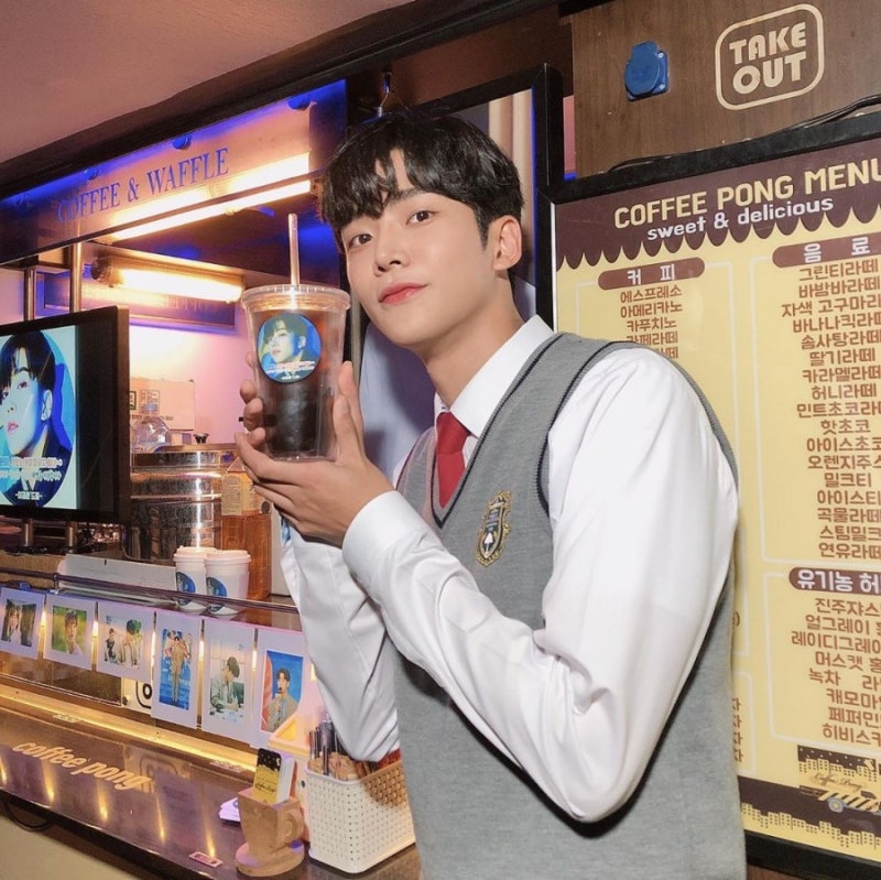 어쩌다 발견한 하루, 하루(로운) 사진모음(셀카/과사/남친짤)