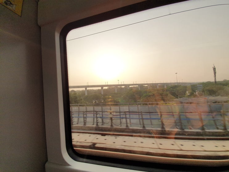  인도여행,아그라에서 델리 버스 이동, 델리에서 델리공항