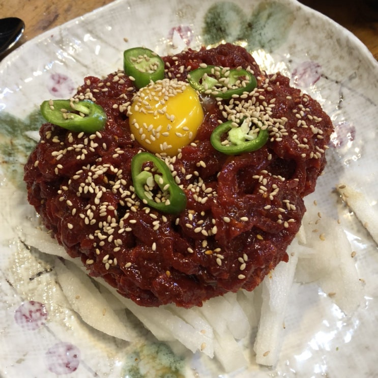  광주 육회, 생고기비빔밥 잘하는 곳으로 유명한 두암동맛집 밤실마을