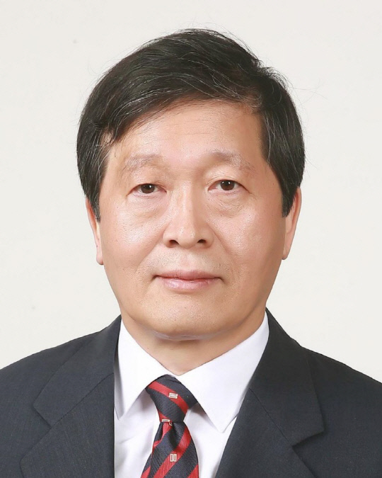 [노무법인 마로] 신임 <b>중노위원장</b>에 <b>박수근</b> 교수...12년 만에... 