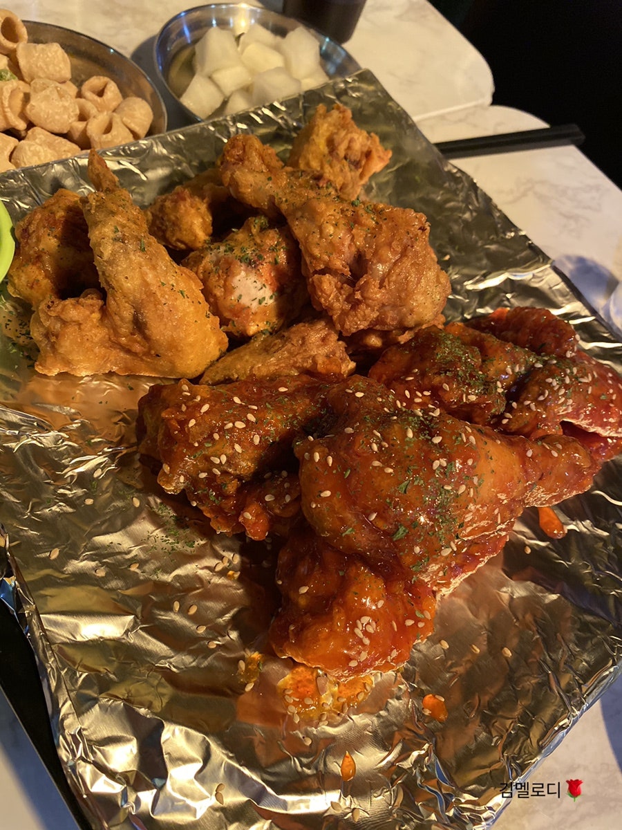 낭만치킨포차 사진 2