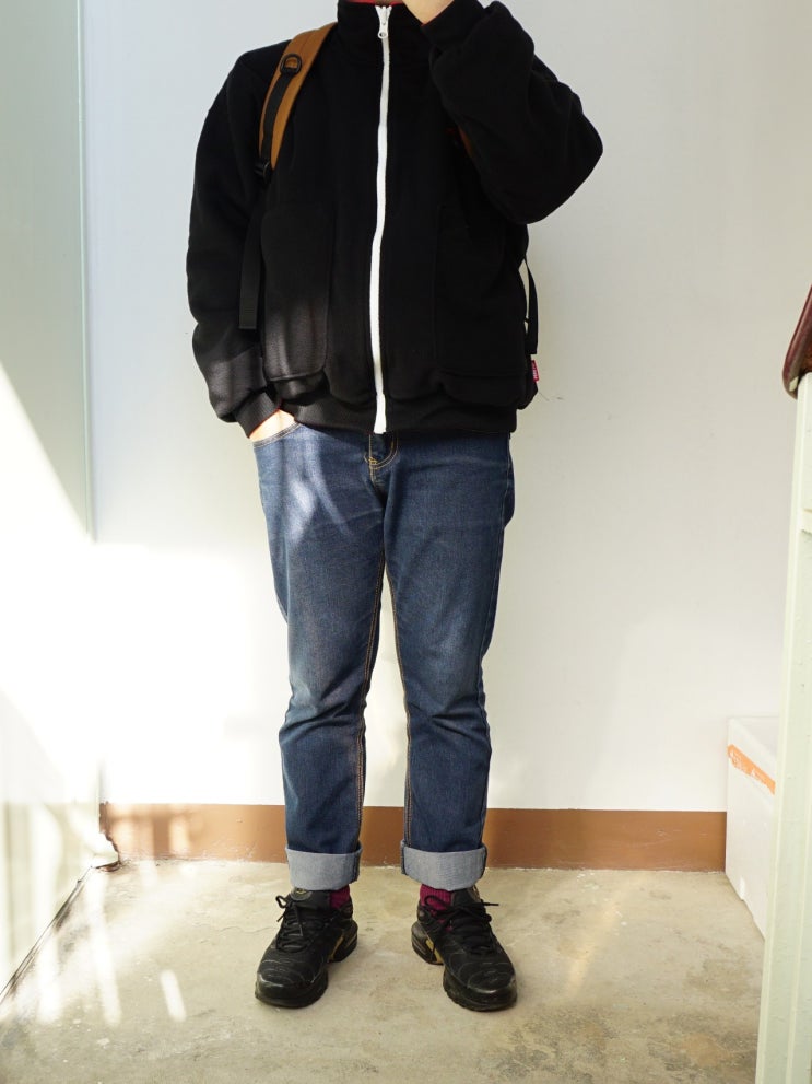  데일리룩 퍼스텝 듀얼 집업 양면 자켓 MSOT4217 /  에어맥스 플러스 검금 852630-022 / 후아유 벙커백팩 whak84806c