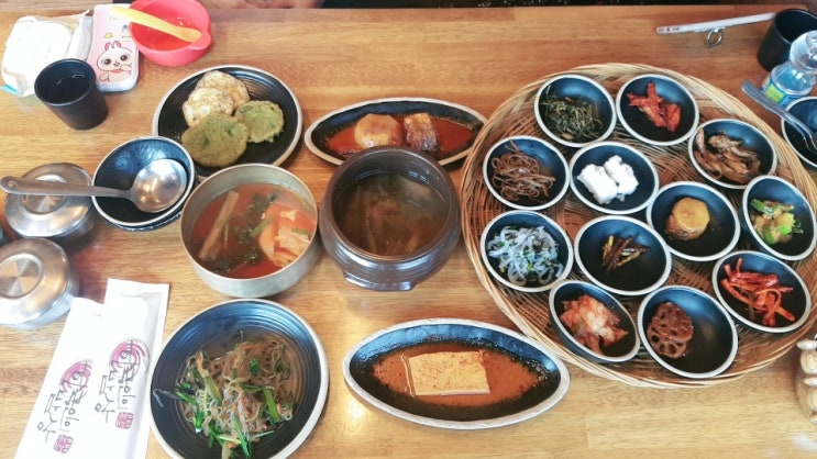  융건릉 - 한국인의 밥상(가성비 좋은 한식당)