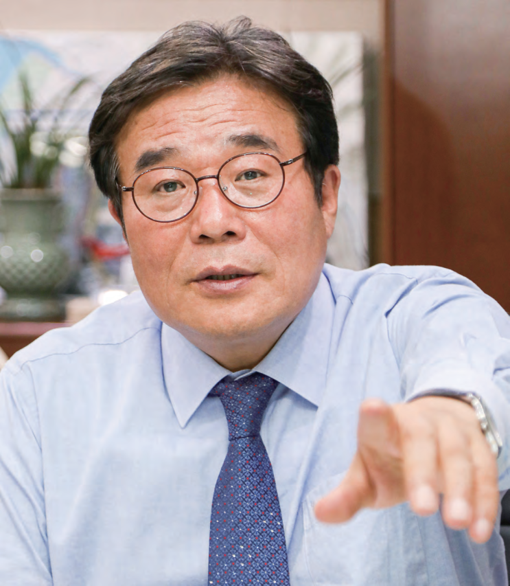 이병훈 <b>광주</b>광역시 <b>문화경제부시장</b> “일을 두려워하지 말고... 