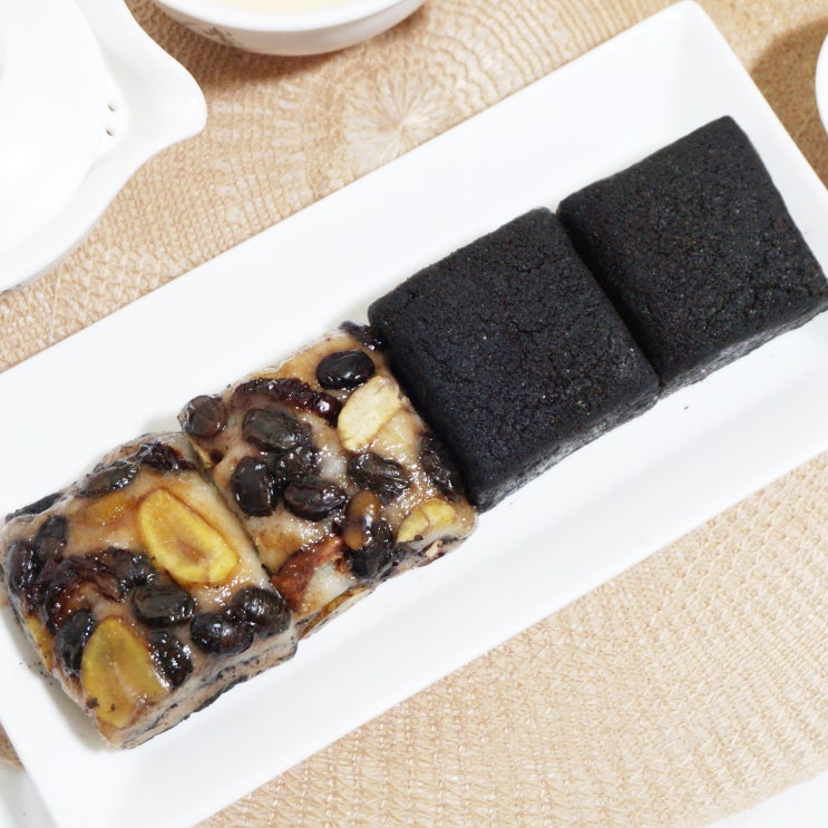 전주떡집 콩보라 고소하고 맛있는 영양떡 흑임자떡 아침식사대용, 선물용으로 딱이야!