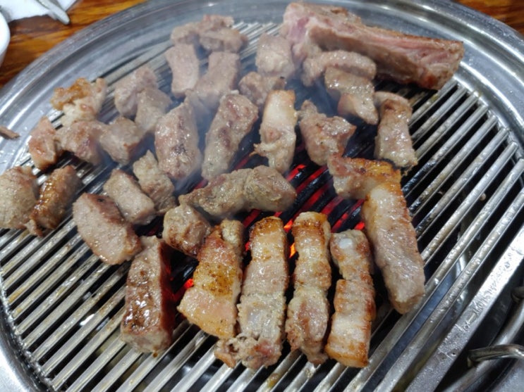  평택황토참숯가마 유진막국수 : 평택 포승 고기 맛집