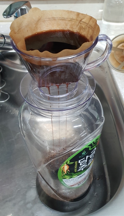  담금주 걸르기