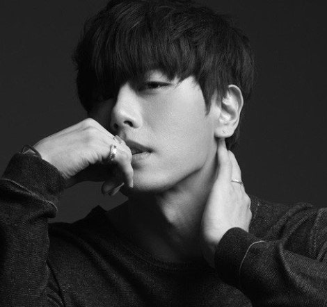 [대장 박효신 프로필] 백발사진모음, 나이, 키, 몸무게, 소속사, 가족, 학력