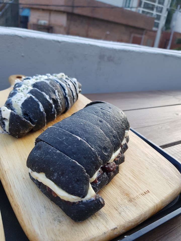  [초량 이바구길 카페]오름 bake #JMT 치아바타 #루프탑 전망이 최고