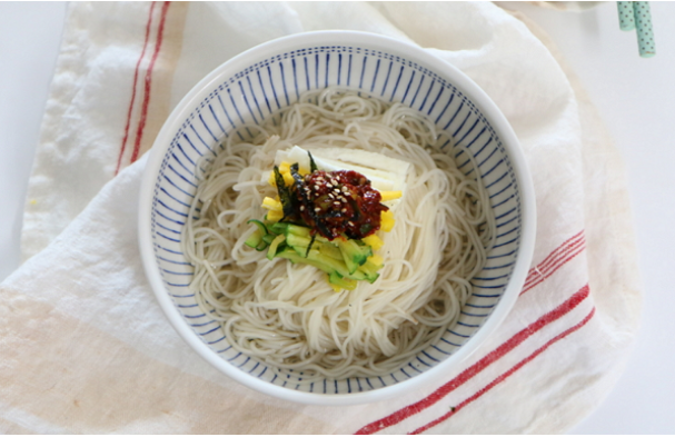  잔치국수~! 집에서 쉽고, 빠르고, 저렴하지만, 맛있게 만드는 방법~!면사랑 멸치육수를 활용해보세요