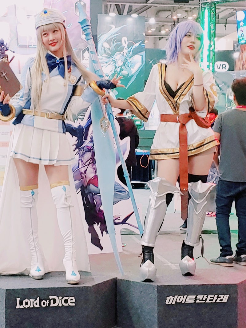 2019 지스타 (일) (3일차)(2화)] 한바퀴만 더 돌고 갈까? : 네이버 블로그, image size:800x1067