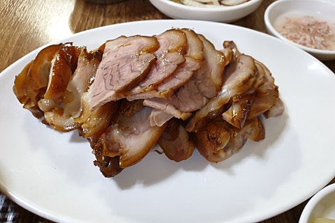 시골왕족발 이미지