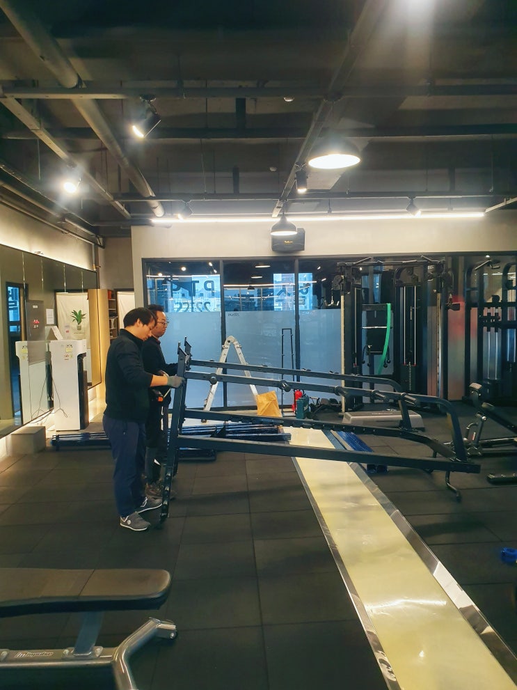  대전 중구 대흥동 선화동 은행동 PT 가온헬스 스테이션, PT존 거울설치