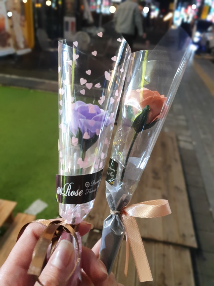  인계동 비누꽃 엄청 귀여움.