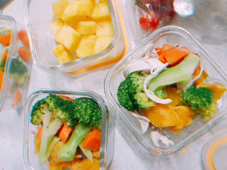  다이어트 식단 12일차 식단의 소소한 변화(파인애플, 치팅 데이, 밀)