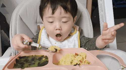 식빵이도 먹고 우리도 먹은 새우볶음밥 식빵이도 먹고 우리도 먹은 새우볶음밥