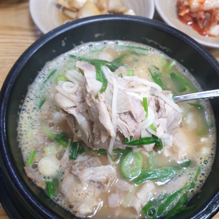  자양동 진한국밥~ 국물이 정말 진하고 맛있어요ㅎ