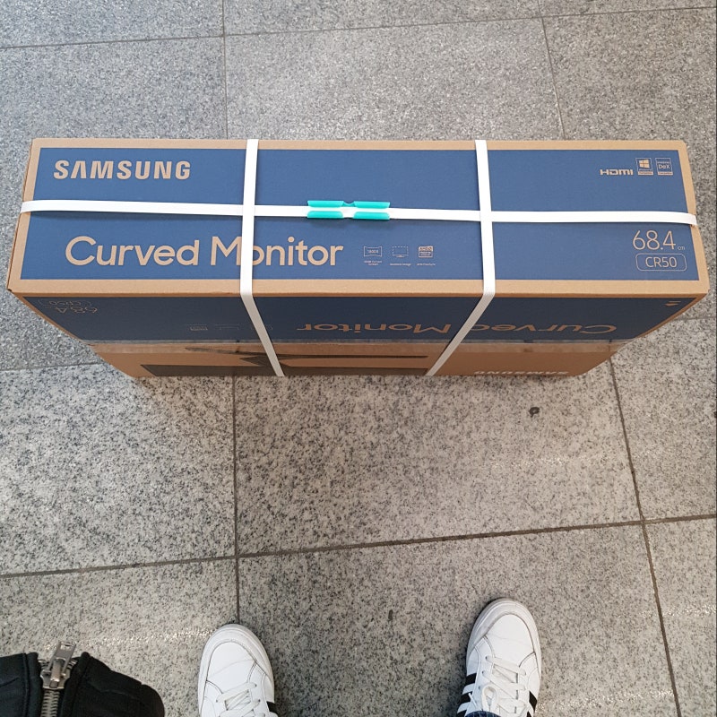 [모니터] 무난한 가성비의 커브드 모니터, 삼성 C27R50 (LC27R500FHKXKR) : 네이버 블로그