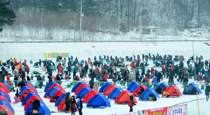 겨울의 꽃! "얼음낚시 축제" 정보 (1편)