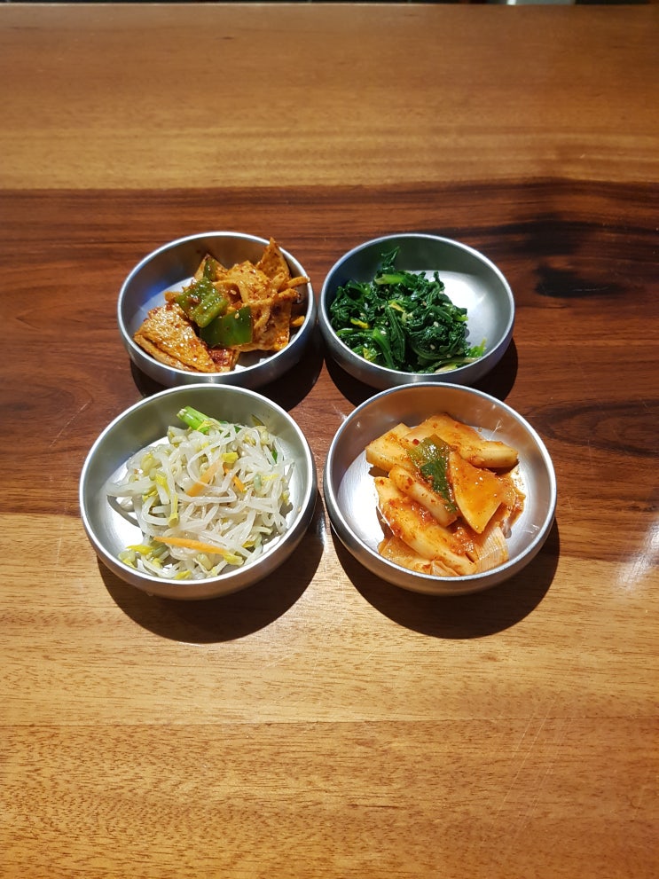  범어역 육개장 맛집 :: 따뜻한 육개장이 생각날 때 '다품은'