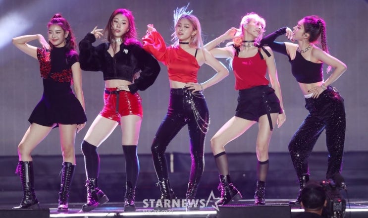 2019 아시아 아티스트 어워즈 (2019 AAA) 포토 2019 아시아 아티스트 어워즈 (2019 AAA) 포토