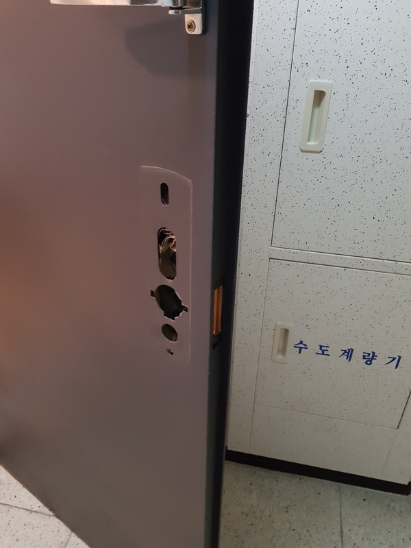  사천 리가 아파트 삼성 푸시풀 도어락 설치/사천 삼성 푸시풀 도어락설치