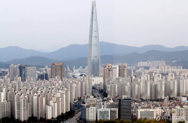 '한남3구역' 수주 과열 경쟁 논란…일확천금에 눈 멀어 불법 자행하는 건설사들 ("건설사들, 당장의 이익에 눈멀어 불법 저지르는 일 없어야")